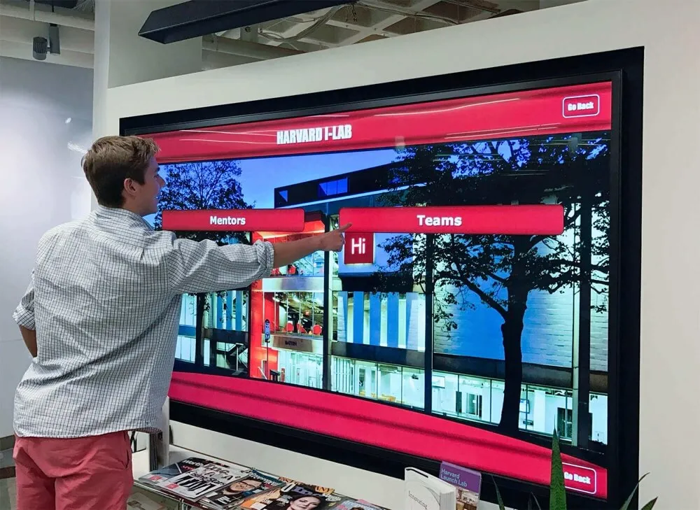 Employee Wall of Fame: How Companies Build a Digital Recognition Display That Boosts Morale